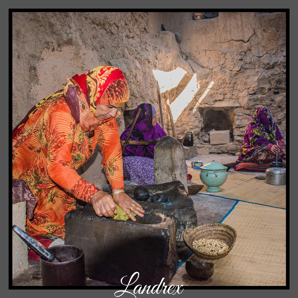 Oman donne al lavoro
